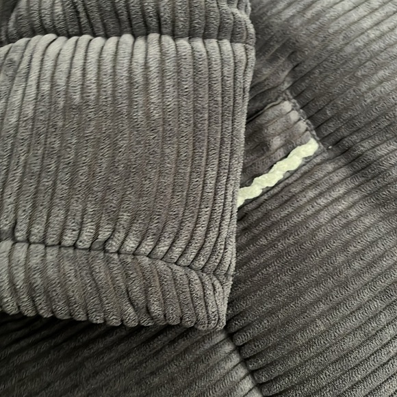 7 for All Mankind Corduroy Puffer Jacket - Picture 6 of 8